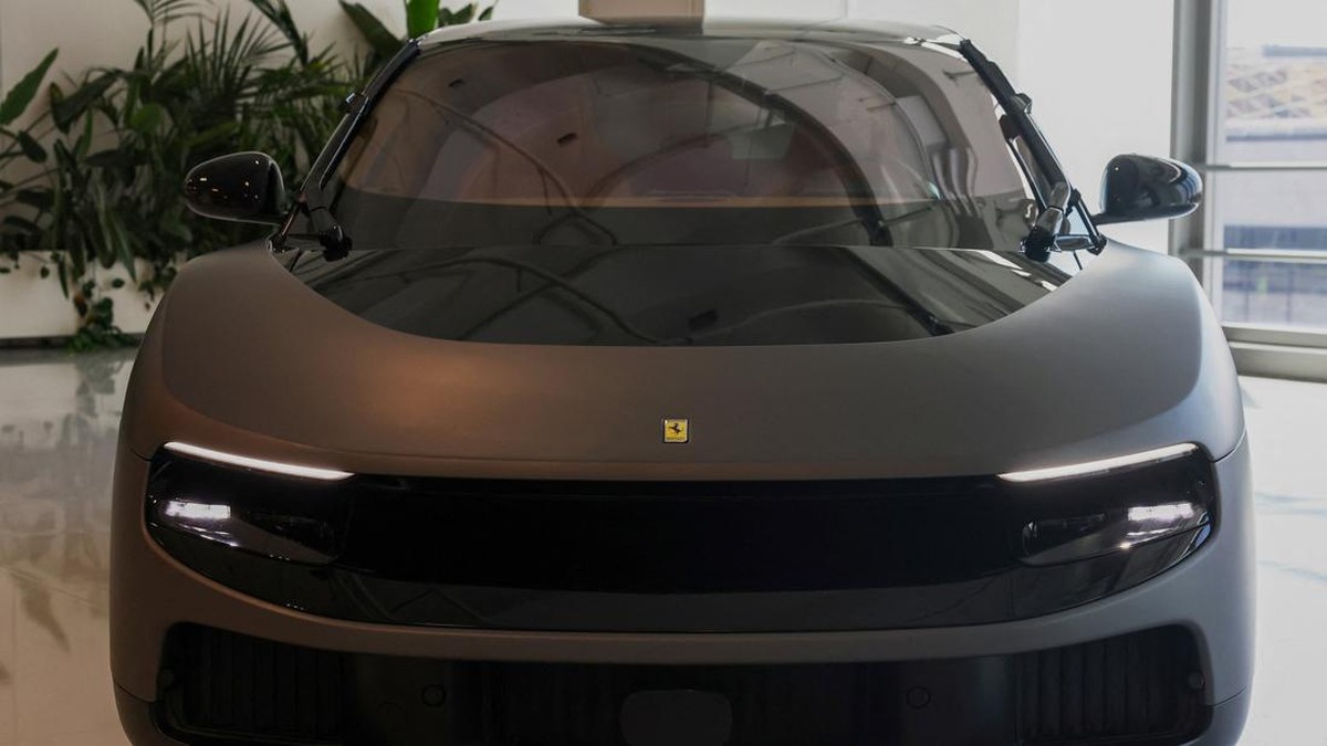 Ferrari Luce