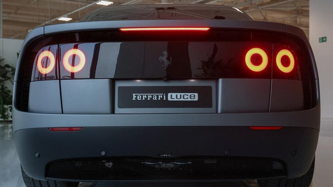 Ferrari Luce