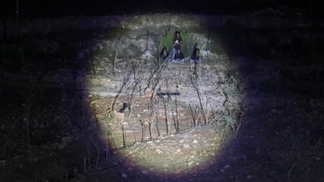FOTO: Rumah Dikepung, Warga AS Terbang Demi Rebut dari Pemukim Israel