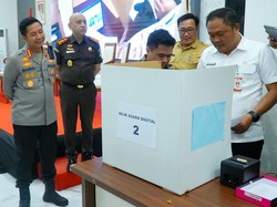 Tinggalkan Kertas, Karawang Masifkan Sosialisasi Pilkades Digital
