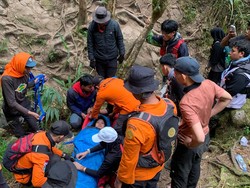 31 Pendaki Gunung Bawakaraeng Dievakuasi Saat HUT RI, 1 Cedera Lutut Parah