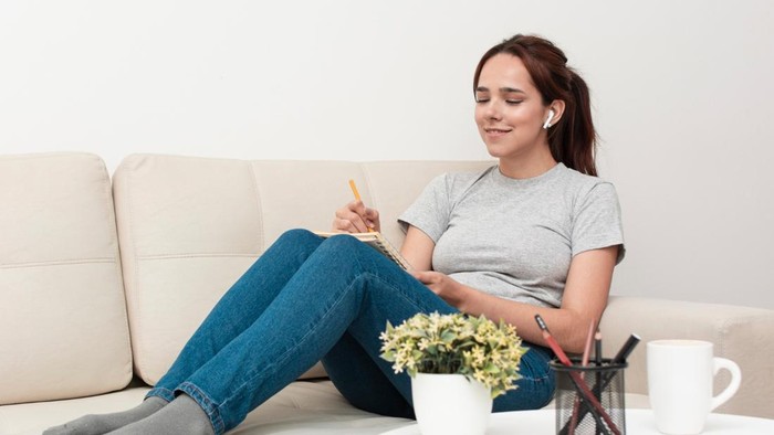 Paling Butuh Me Time, 3 Zodiak yang Social Battery-nya Cepat Habis