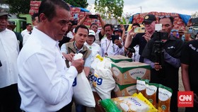 Menteri Pertanian sekaligus Kepala Badan Pangan Nasional (Bapanas) Andi Amran Sulaiman menyatakan pemerintah telah menyalurkan 6.800 ton beras cadangan pangan pemerintah ke wilayah terdampak gempa di NTT. Penyaluran diperintahkan langsung oleh Presid