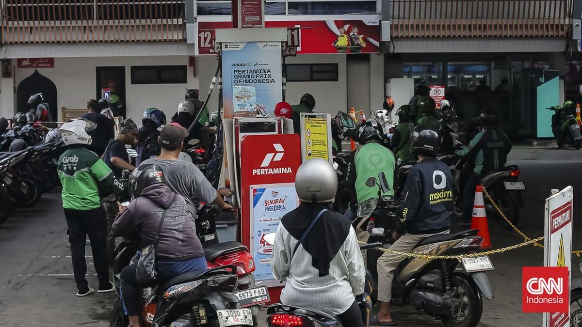 Pertamina Tambah 2.300 KL Pasokan Pertalite Atasi Antrean BBM di Bali