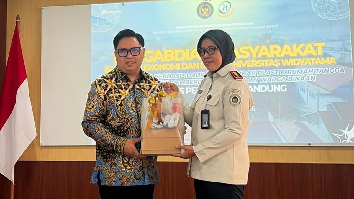 Radea Apresiasi Pengabdian Masyarakat KCK FEB Universitas Widyatama