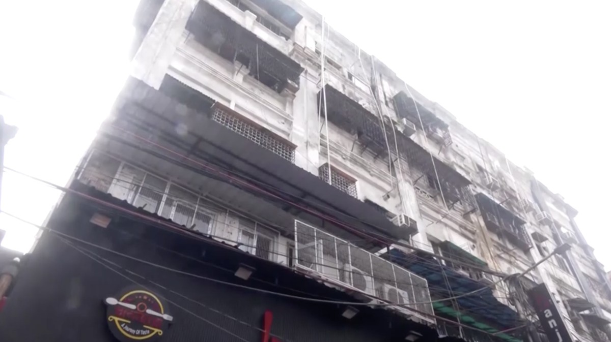 Penampakan Hotel Usai Terbakar, 9 Orang Tewas