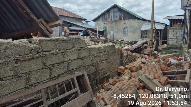 Purbaya dan Legislator Kunjungi Flores, Lihat Kondisi Pasca Gempa