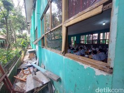 Disdik KBB Beri Waktu Sepekan Bereskan Kekumuhan SMPN 2 Ngamprah