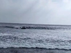 Turis Inggris Tewas Terseret Arus Saat Berenang di Pantai Kerandangan Lombok