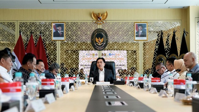 Tok! Menko Yusril Izinkan PT Timah Beli Timah dari Rakyat