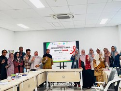 FK Unri Gandeng Relawan Pendamping Tangani Pengidap HIV-AIDS di Riau
