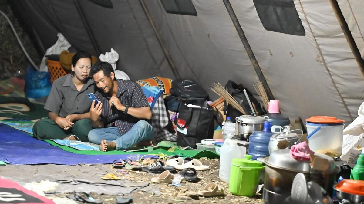 Update Korban Gempa NTT: 75 Orang Tewas, 92.375 Mengungsi