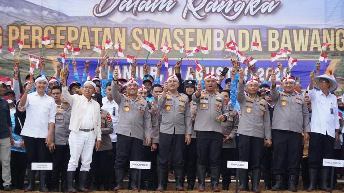 Geber Swasembada Pangan, Polri Tanam Bawang Putih di 14 Daerah Jabar
