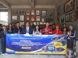 Program Pusaka Dorong Produk Lukisan Kaca Nagasepaha Makin Berdaya Saing