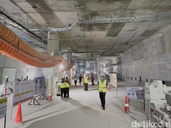 Bundaran HI, Langkah Kaki, dan Kota Kecil di Bawah Tanah