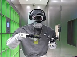 Canggih! Robot Barista di Kafe Ini Sanggup Racik 200 Cangkir Kopi Sejam