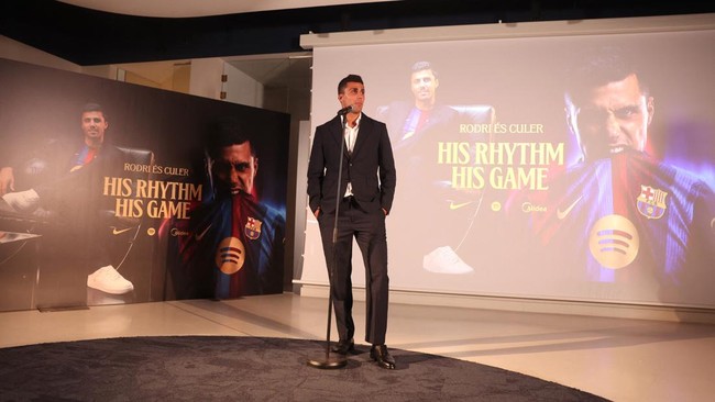 Soccer Football - Barcelona unveil Rodri - Spotify Camp Nou, Barcelona, Spain - August 18, 2026 New FC Barcelona player, Rodri during the presentation. REUTERS/Bruna Casas
