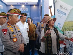 Kapolri dan Menko Pangan Panen Raya Bawang Putih di Sembalun