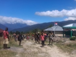 Ibu di Mimika Dibunuh KKB gegara Tolak Disandera, Anaknya Dibuang ke Jurang