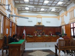 Sidang Tuntutan Eks Pejabat PT Inalum Korupsi Rp 141 M Ditunda Lagi