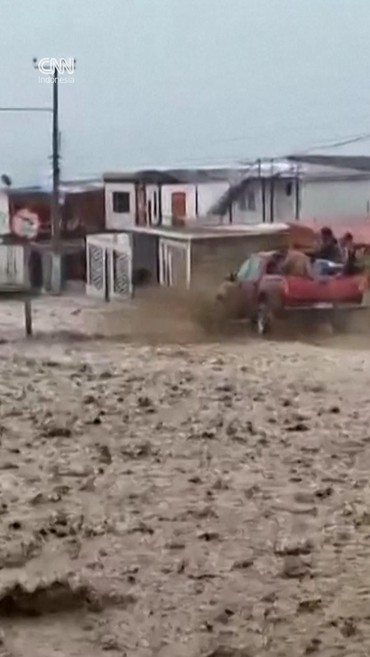 thumbnail video banjir chile