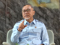 Zulhas Jawab Berbagai Isu soal Kopdes Merah Putih di Gunung-Menu MBG
