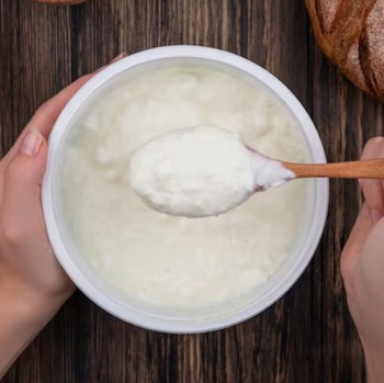 5 Cara Membedakan Greek Yogurt dan Greek-Style Yogurt yang Wajib Diketahui