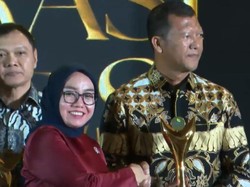 Bupati Pasuruan Rusdi Sutejo Raih Penghargaan Koperasi Awards 2026