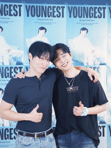 Berikan Dukungan, Simak Potret Heo Nam Jun Saat Nonton Konser Solo Sahabatnya Young K DAY6