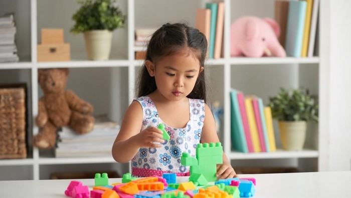 5 Kebiasaan 'Aneh' yang Bisa Tunjukkan Anak Tumbuh Cerdas Secara Mental dan Emosional
