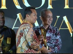 Dedikasi Ekonomi Rakyat, Endang Syahrudin Sabet Koperasi Awards 2026
