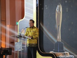 Menkop: Koperasi Awards Penghargaan Kepada Tokoh Penjaga Pasal 33 UUD 1945