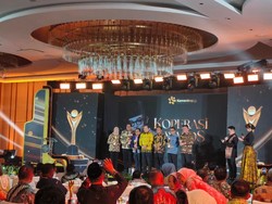 21 Kepala Daerah Terima Bakti Koperasi Nayaka Mahambara Koperasi Awards 2026