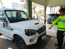 Mobil Pikap Kopdes Tabrak Pejalan Kaki-4 Motor di Pantura Batang