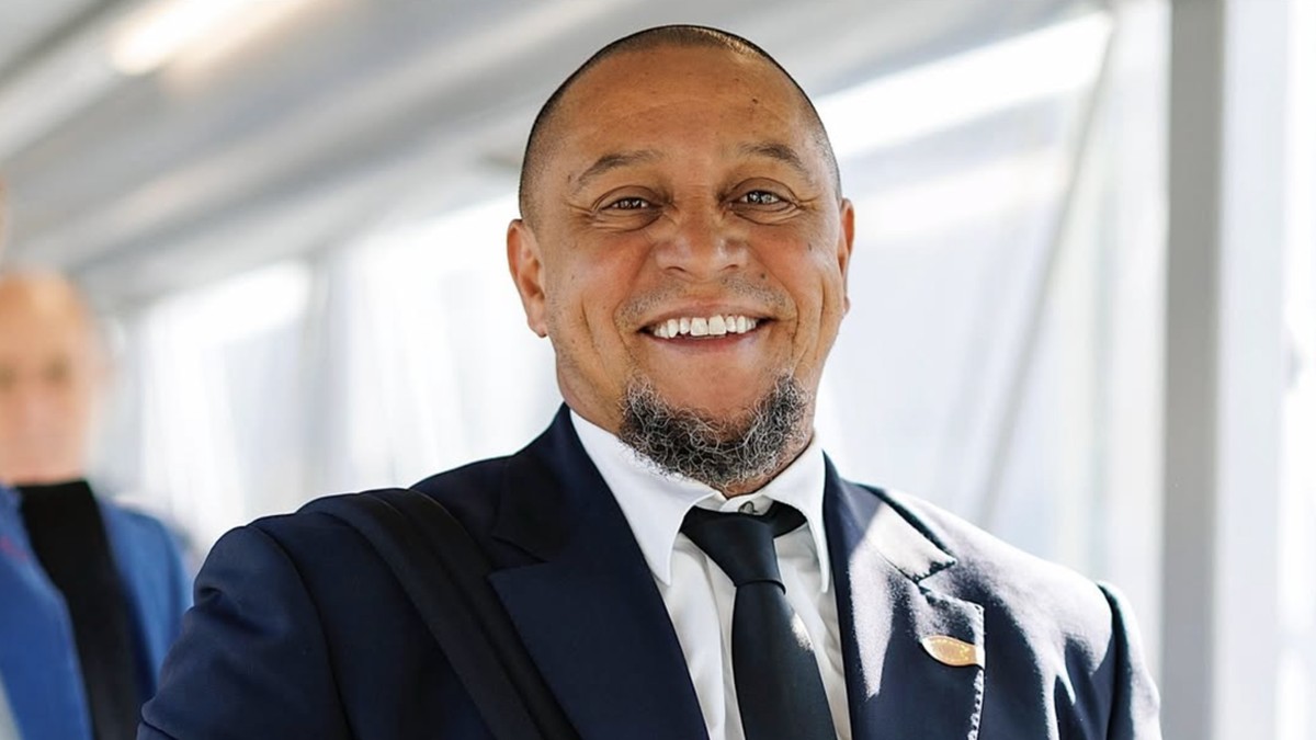 Roberto Carlos Dilaporkan Masuk Islam, Benarkah karena Istri?