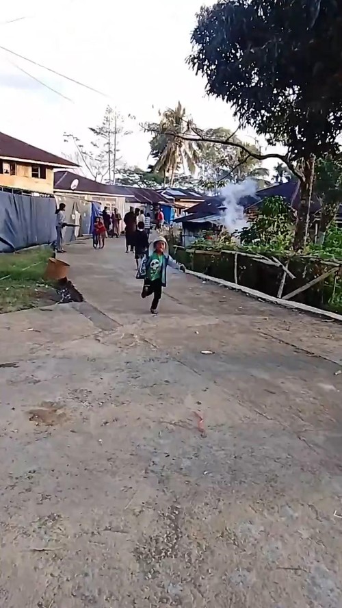 thumbnail video gempa susulan ntt