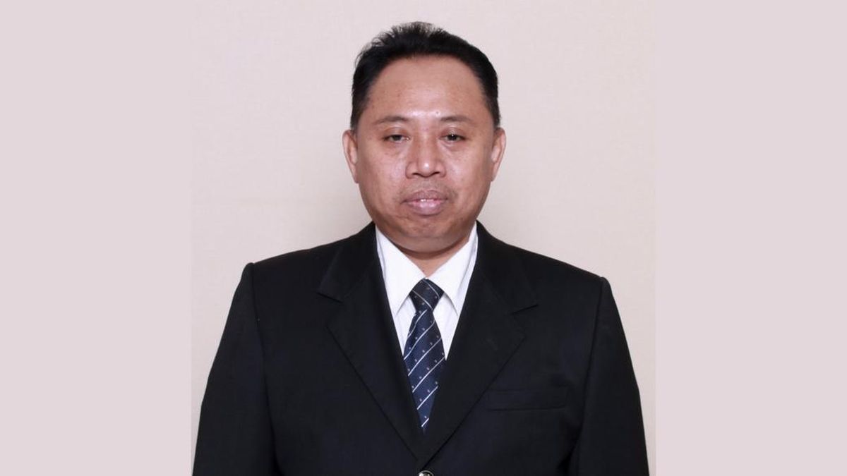 KPK Tahan RektorUnsoed Tersangka Pemerasan Penerimaan Mahasiswa