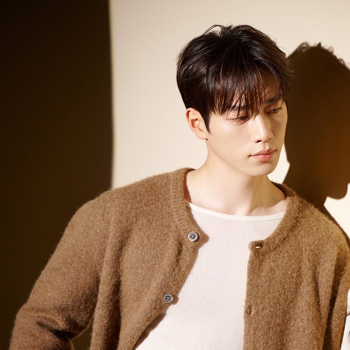 <p>Drama Korea <em>A Love Other Than Yours</em> menjadi drama yang dinantikan para penggemar karena menandai kembalinya Seo Kang Joon ke drama romantis. (Foto: Instagram @manofcreation_offiicial)</p>