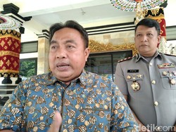 Reses di Tabanan, Nyoman Parta Soroti Kasus LPD-Kasus Maling Ayam Tewas