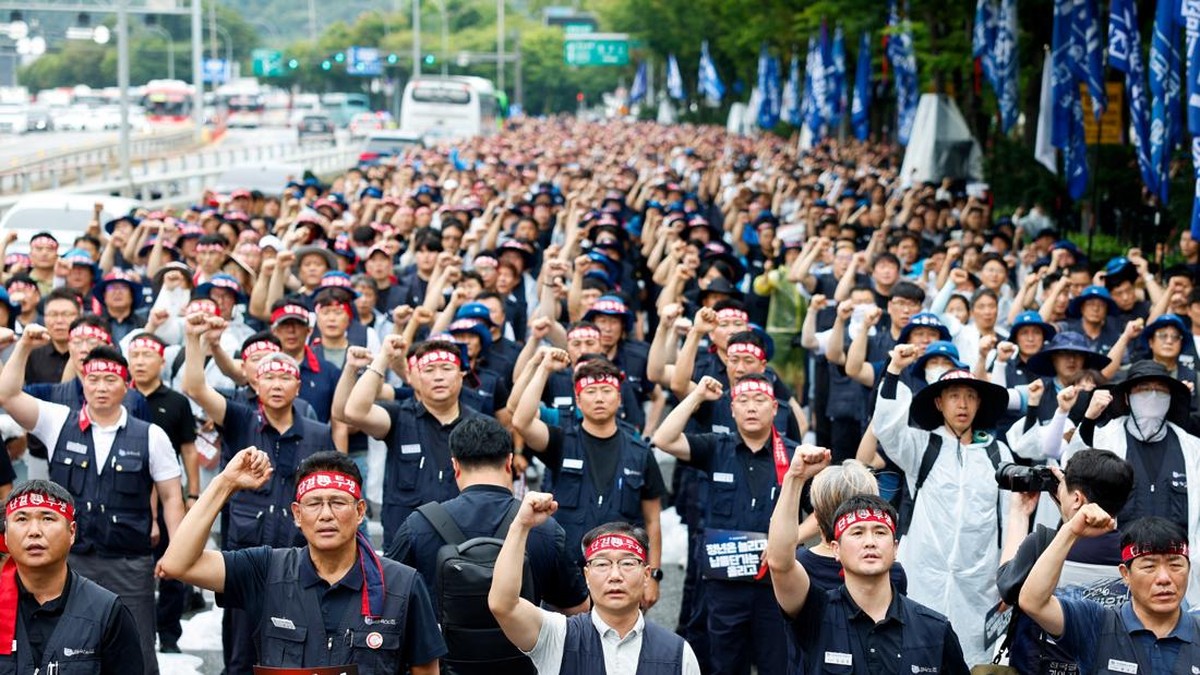Buruh Mogok! Produksi Hyundai Terancam dan Penjualan Hilang Rp30 T