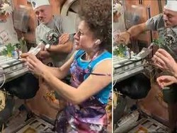 Cicip Sayuran yang Ditanam di Luar Angkasa, Begini Reaksi Astronot