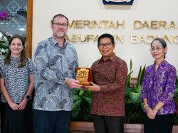 Bupati Badung Bahas Kolaborasi Transportasi Hijau dengan Kedubes Inggris
