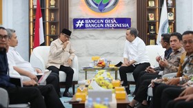 Bupati Jember, Gus Fawait saat bertemu Menteri Kementerian Desa dan Pembangunan Daerah Tertinggal (Kemendes PDT Yandri Susanto di Jakarta, Jumat (21/8/2026)