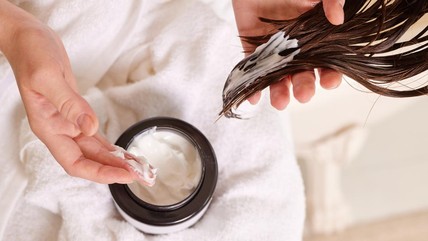 7 Rekomendasi Hair Mask untuk Rambut Kering dan Rusak