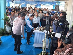 Resmikan Gedung KSPSI AGN Jatim, Kapolri Singgung Soal AI dan Teknologi