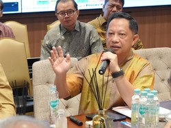 Mendagri & Menteri PKP Bahas Penanganan Rumah Warga Terdampak Gempa NTT