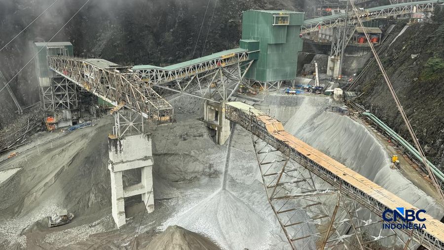 PT Freeport Indonesia (PTFI) mempunyai area pertambangan tembaga terbesar di dunia.