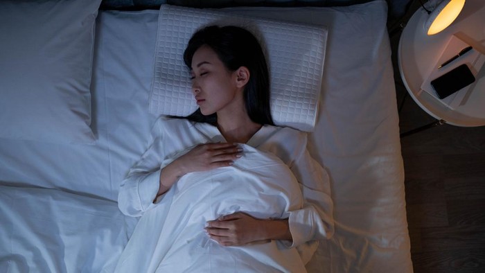 Orang yang bahagia memastikan dapat tidur cukup dan berkualitas