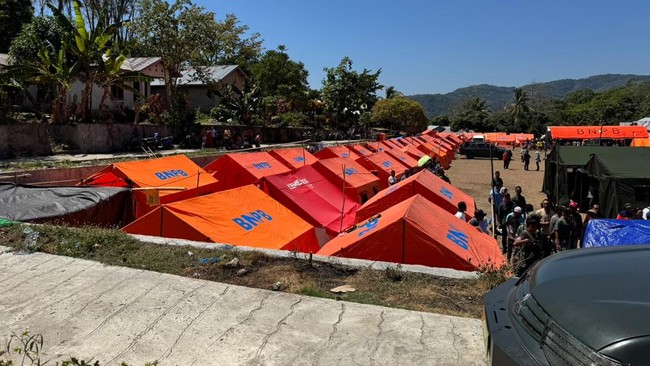 Update Gempa NTT: 87 Orang Meninggal dan 150 Ribu Warga Mengungsi