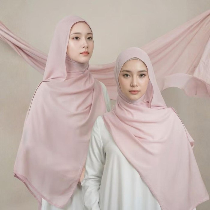 Get The Look: Ide Gaya Feminin dan Fresh ala Afina Syifa